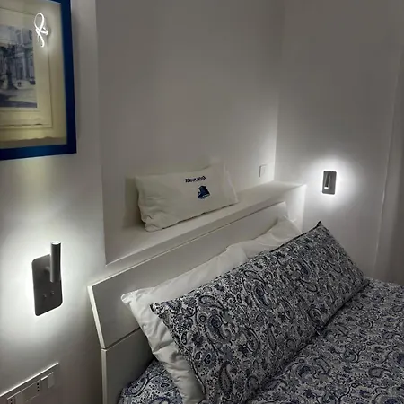 Joseph's House Чивитавеккья